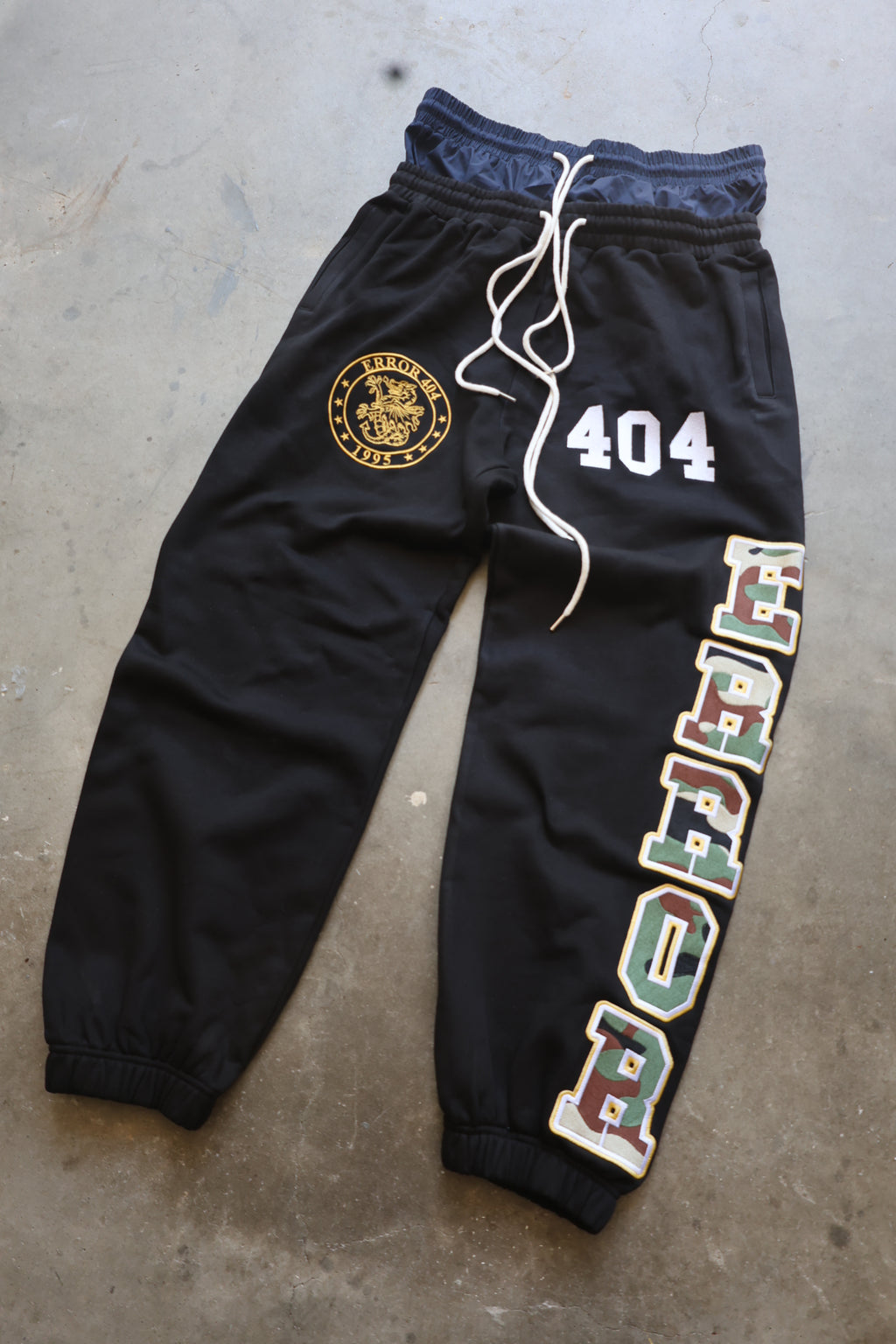 404 Stacked Pants