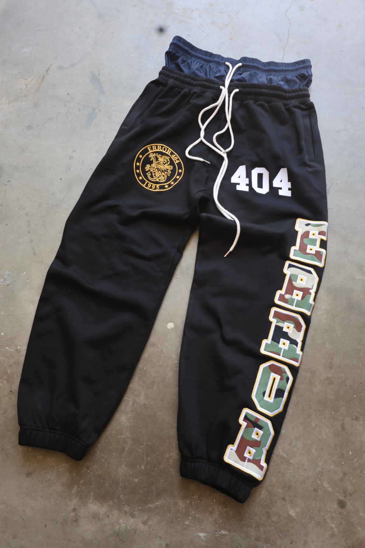 404 Stacked Pants