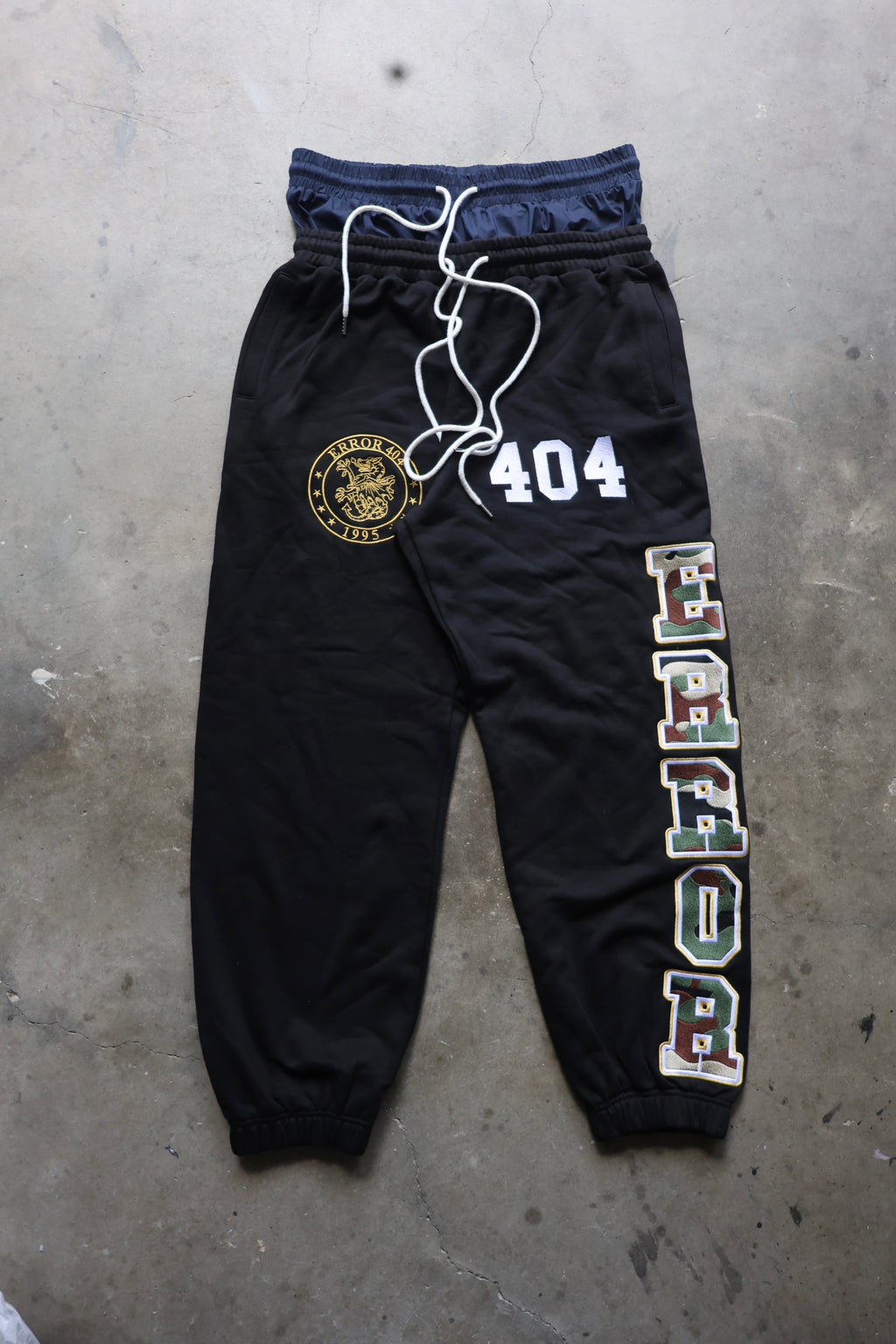 404 Stacked Pants